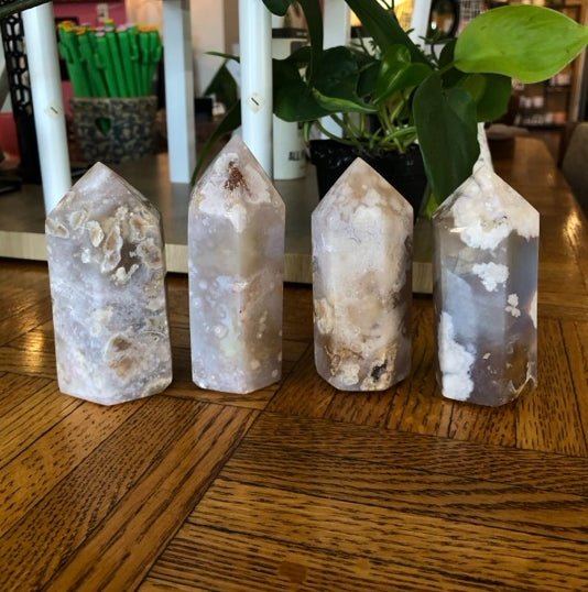 Flower agate towers